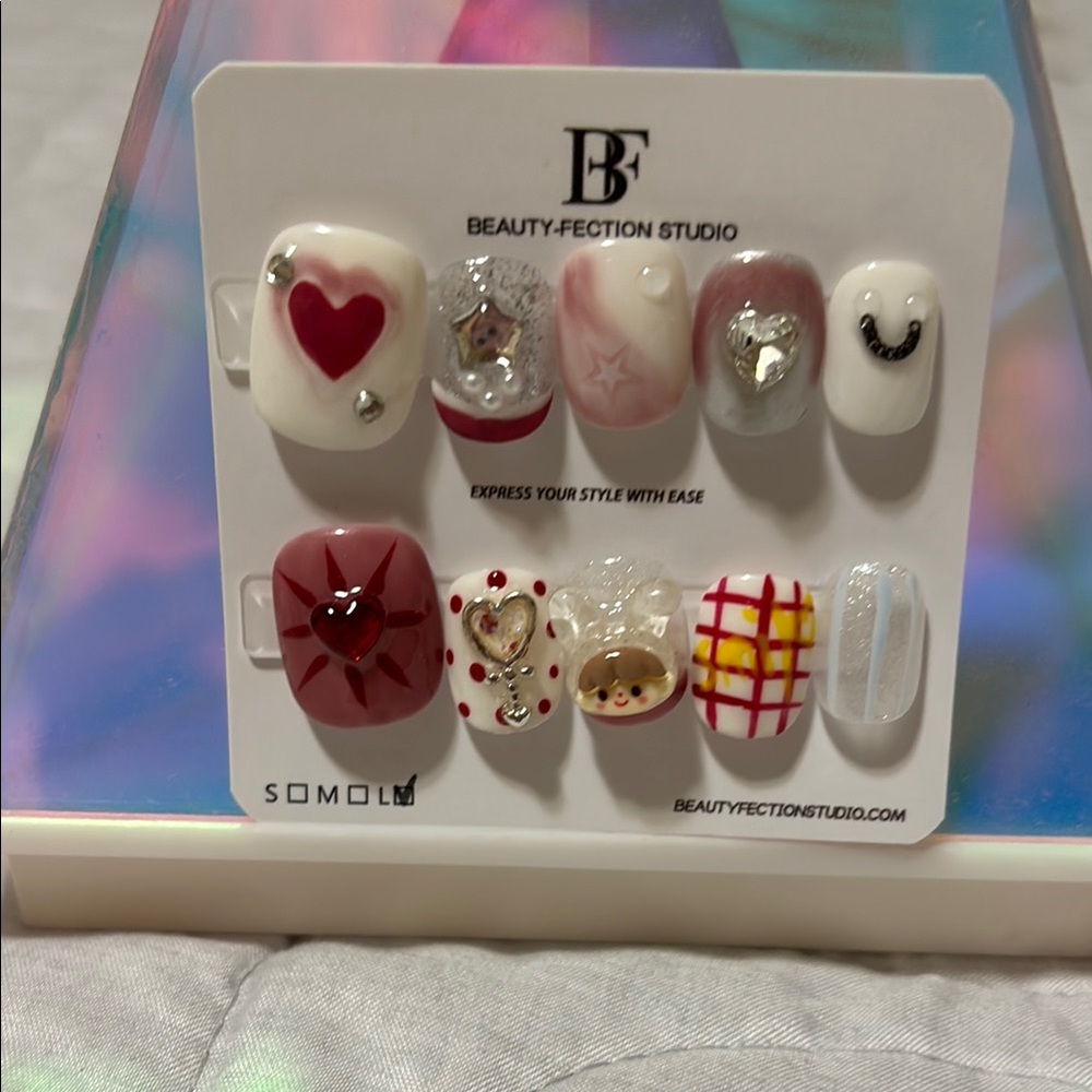 Red and White Nail Art Set